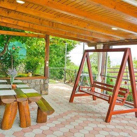 Vacation Home Tea Senj  Ngoại thất bức ảnh