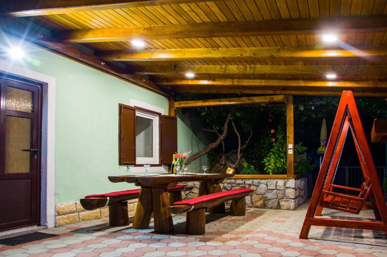 Vacation Home Tea Senj  Ngoại thất bức ảnh