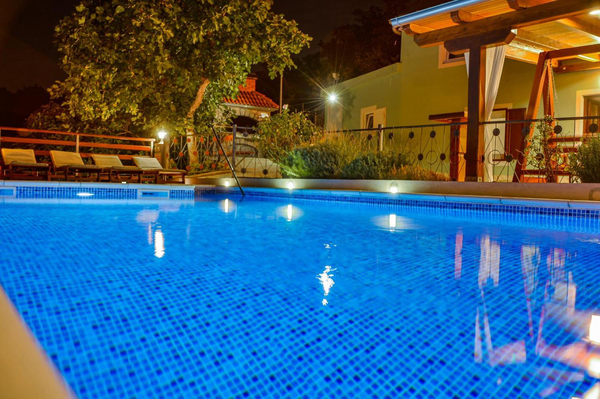Vacation Home Tea Senj  Ngoại thất bức ảnh